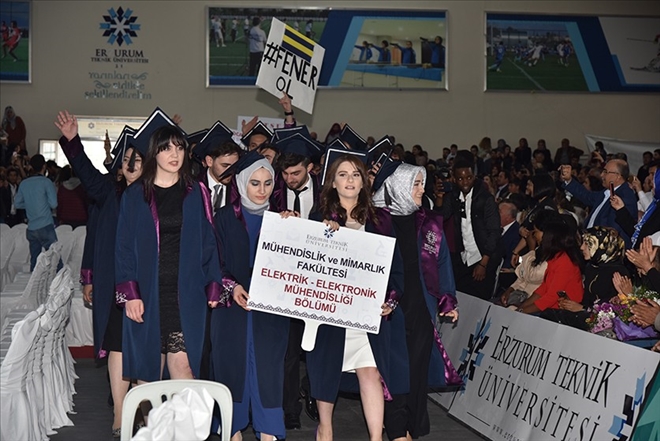 ETÜ 2018-2019 mezunlarını verdi