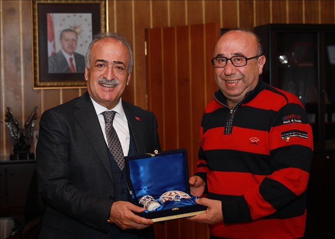 Türkiye Kayak Federasyonu Başkanı Ali Oto Atatürk Üniversitesi´nde