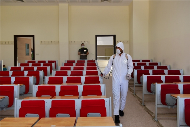 Yakutiye Belediyesi YKS sınavı öncesi okulları dezenfekte etti