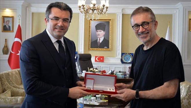 Ünlü yönetmen Nuri Bilge Ceylan, Erzurum Valisi Okay Memiş´i ziyaret etti