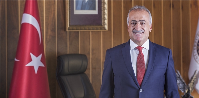 Atatürk Üniversitesi Rektörlük görevine Prof. Dr. Ömer Çomaklı yeniden atandı