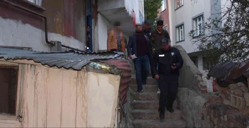 Erzurum’da çeşitli suçlardan yakalanan 95 şüpheliden 23’ ü tutuklandı
