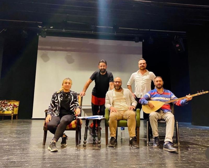 Erzurum Şehir Tiyatrosu, Kazakistan’da Türkiye’yi temsil edecek
