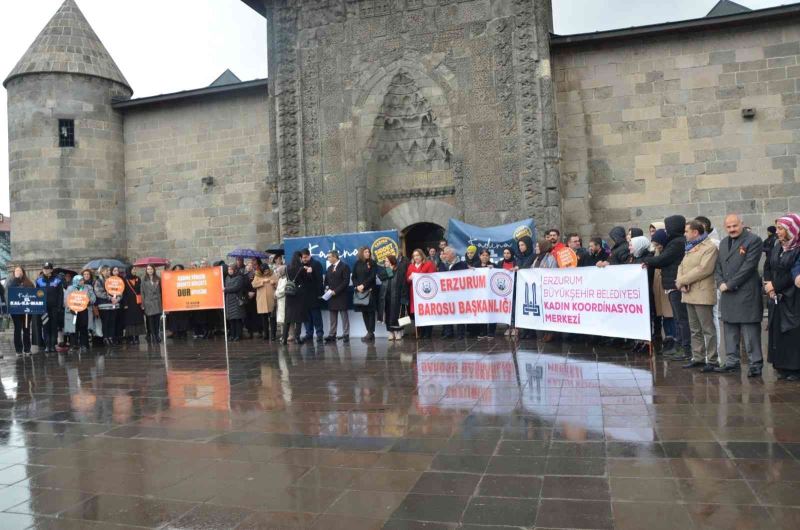 Erzurum’da 25 Kasım Kadına Yönelik Şiddete Karşı Uluslararası Mücadele Günü etkinlikleri

