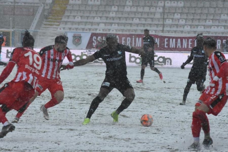 Erzurumspor 3 puan hasretini 6 maça çıkardı