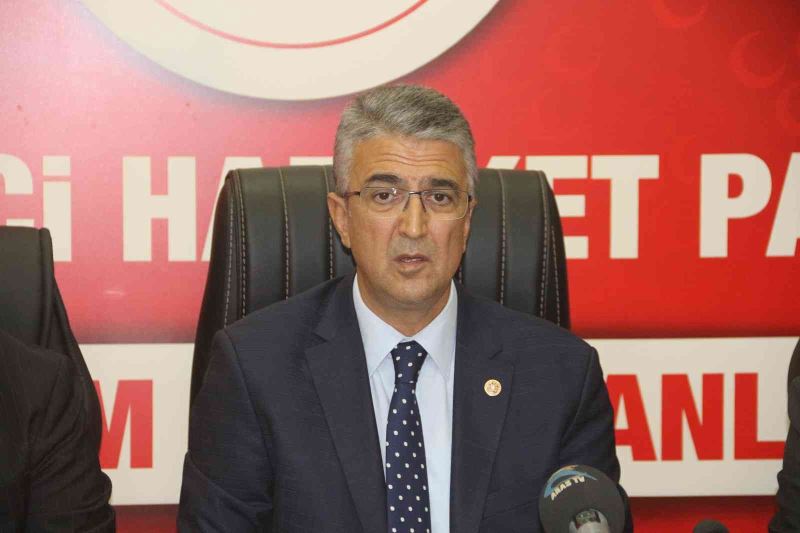 Kamil Aydın: “Türkiye Rusya-Ukrayna savaşında doğru hareket etti”