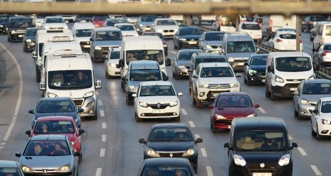 Kars’ta trafiğe kayıtlı araç sayısı 47 bin 489