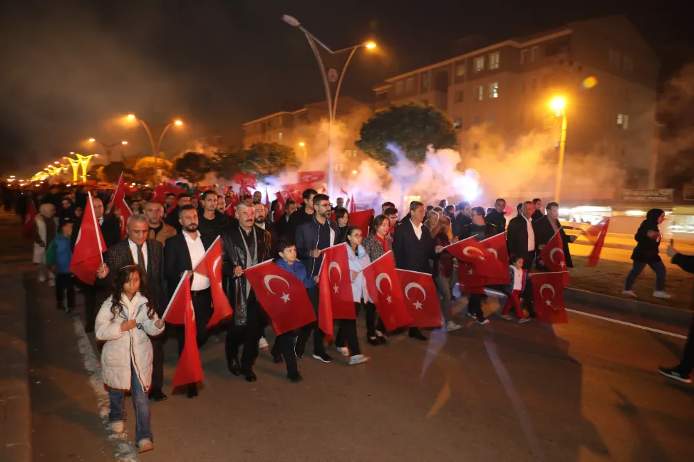 Bitlis’te fener alayı yürüyüşü yapıldı