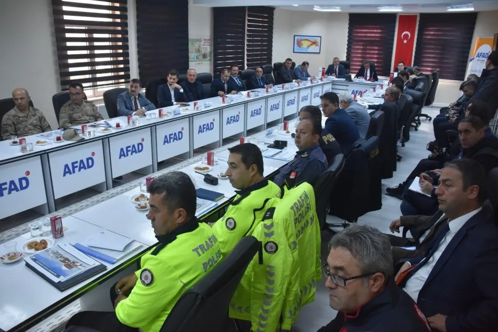 Bitlis’te kış tedbirleri toplantısı düzenlendi