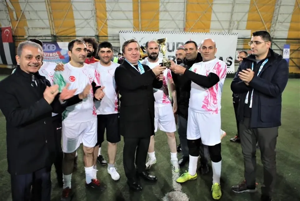 “100. Yıl Sağlık Futbol Turnuvası” sona erdi