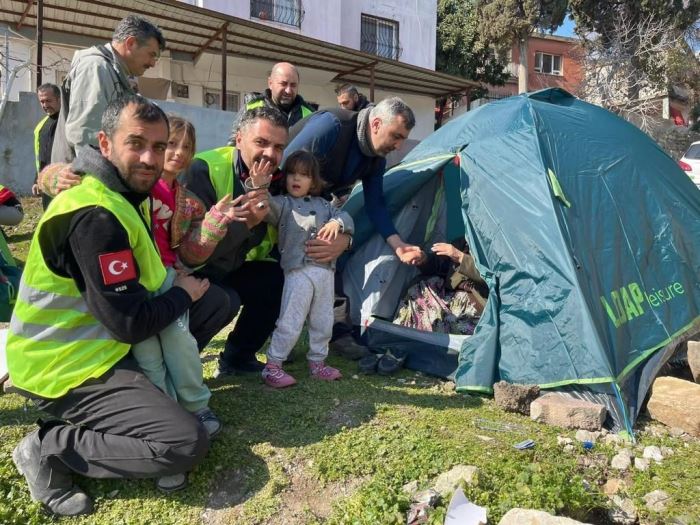 MHP Erzurum teşkilatı afet bölgesinden döndü