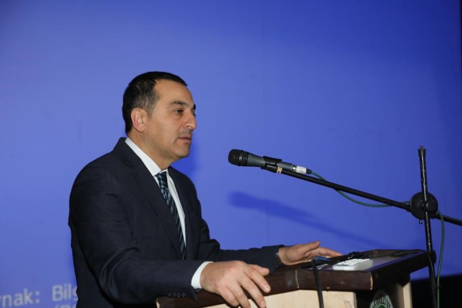  Kars Valisi Türker Öksüz, eğitim öğretim güvenlik toplantısında konuştu