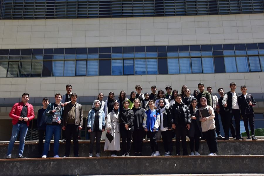 ETÜ Erzurum’daki lise öğrencilerini misafir ediyor