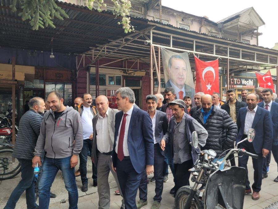 Talip Uzun, Cumhurbaşkanı Erdoğan’a destek için memleketi Sarıkamış’ta