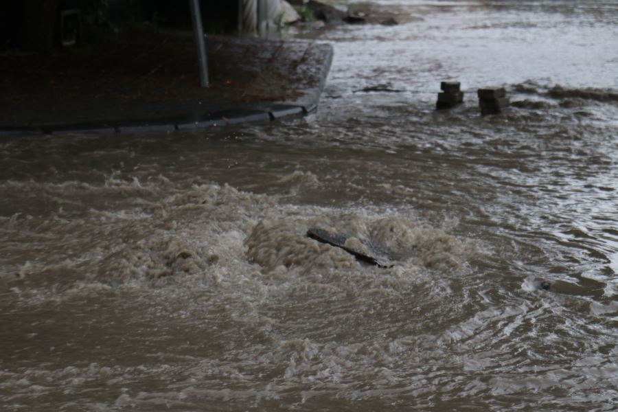 Malatya’da sağanak yağış hayatı olumsuz etkiledi