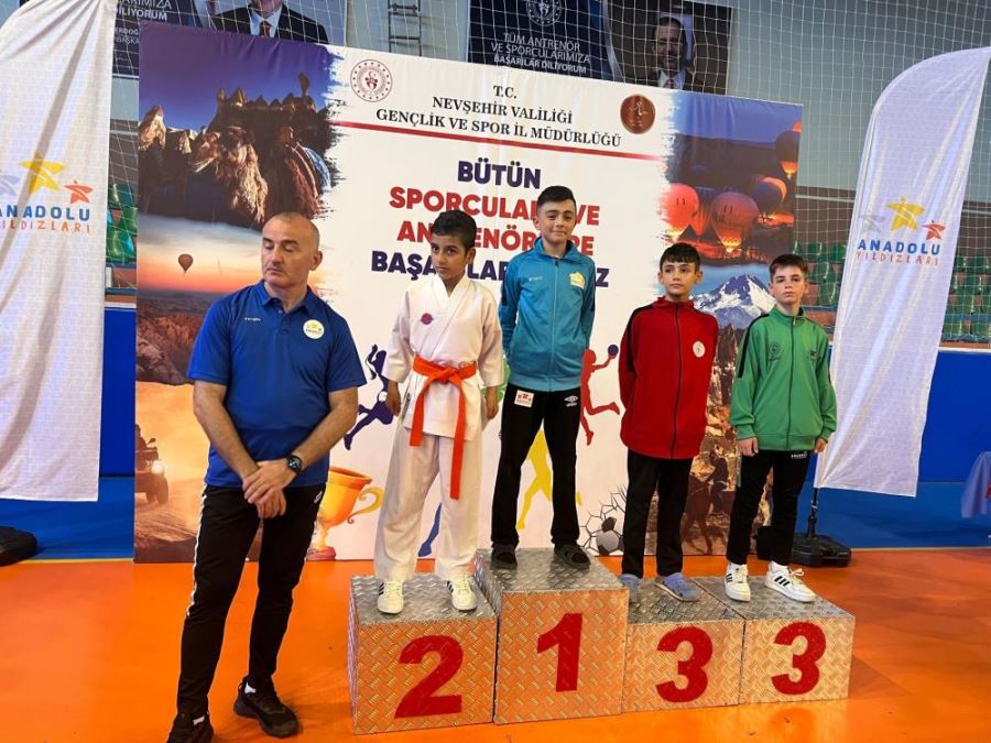  sporcu, karetede Türkiye ikincisi oldu