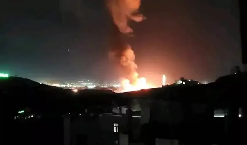 Yemen’de akaryakıt istasyonunda patlama