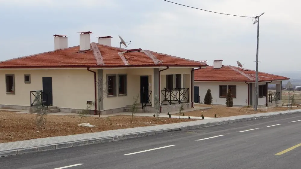 Malatya’da yapılan köy evleri teslim ediliyor