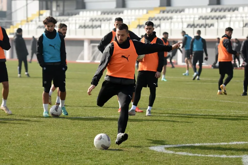 Manisa FK Erzurum FK hazırlıklarını tamamladı