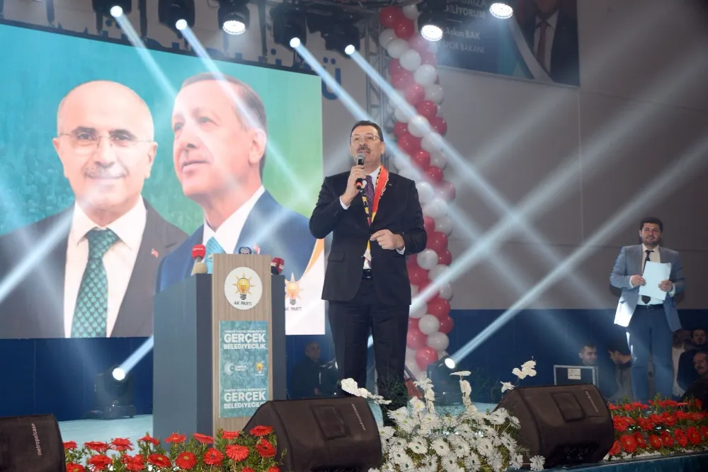 AK Parti’nin ilçe belediye başkan adayları açıklandı