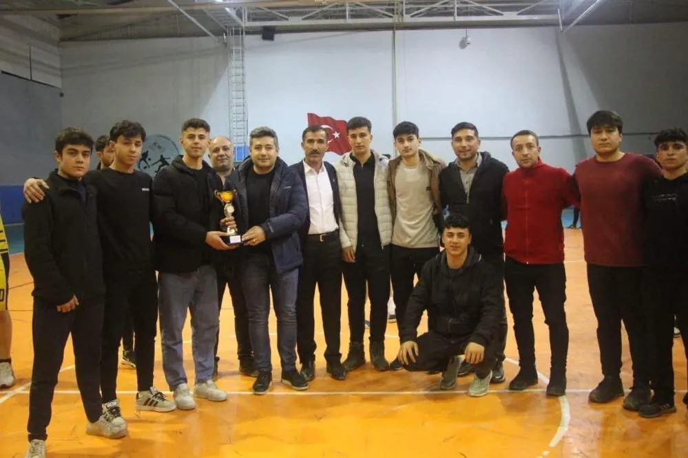 Hizan’da “Futsal Turnuvası” düzenlendi
