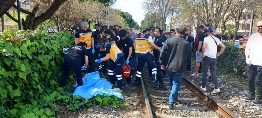Yolcu trenin çarptığı kadın hayatını kaybetti