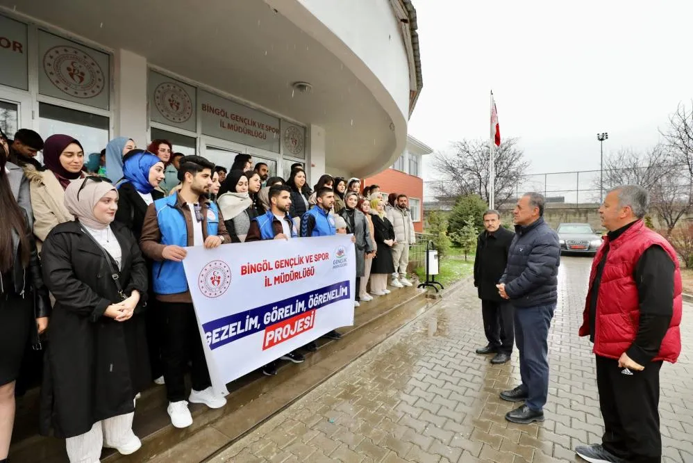 100 öğrenci Mardin gezisine gönderildi