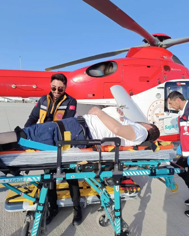 Helikopter ambulans hasta için havalandı