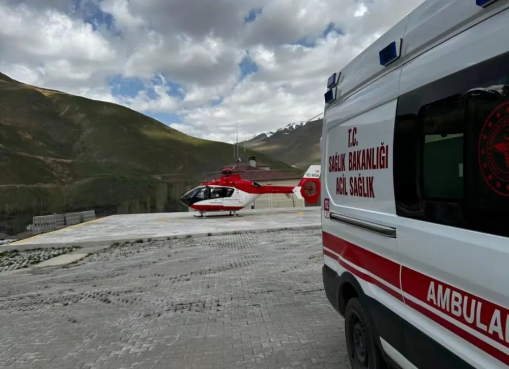 Ambulans helikopter hasta için havalandı