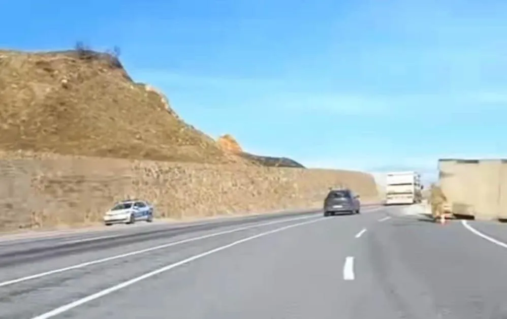 Tatvan’da trafik kazası: 2 yaralı