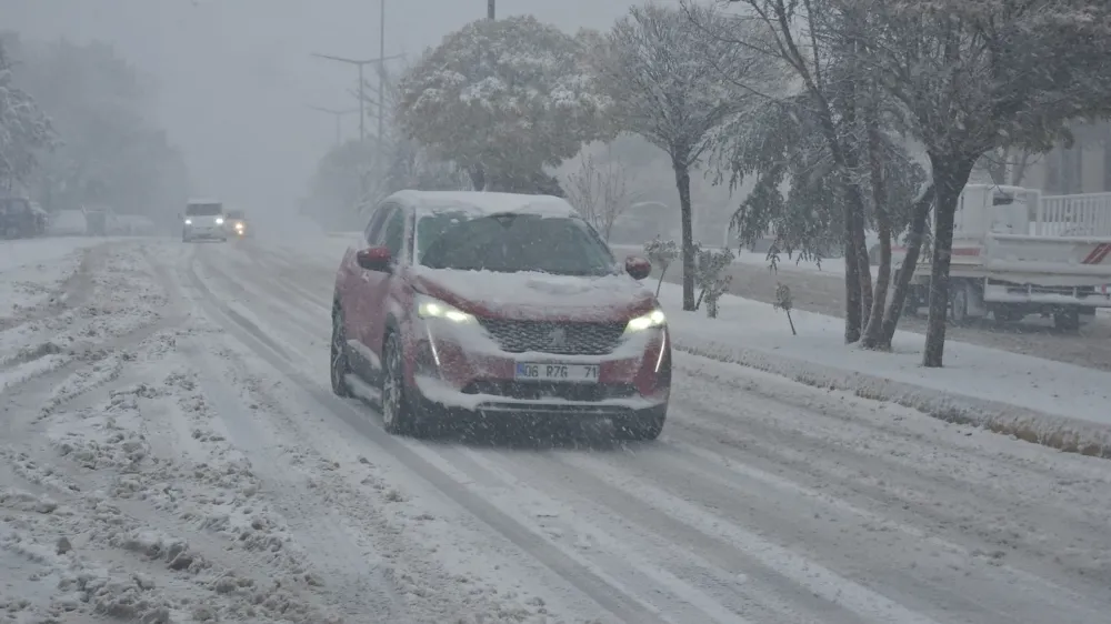 Malatya’da kar yağışı etkili oluyor