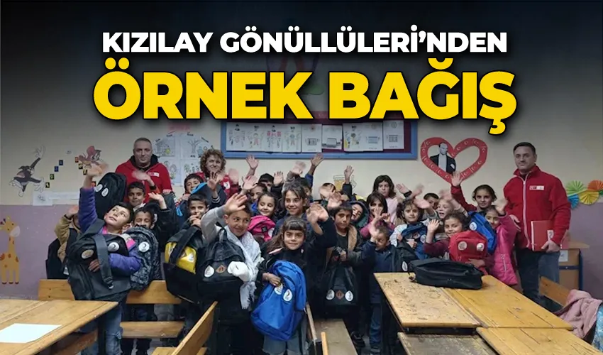 Kızılay Gönüllüleri’nden örnek bağış