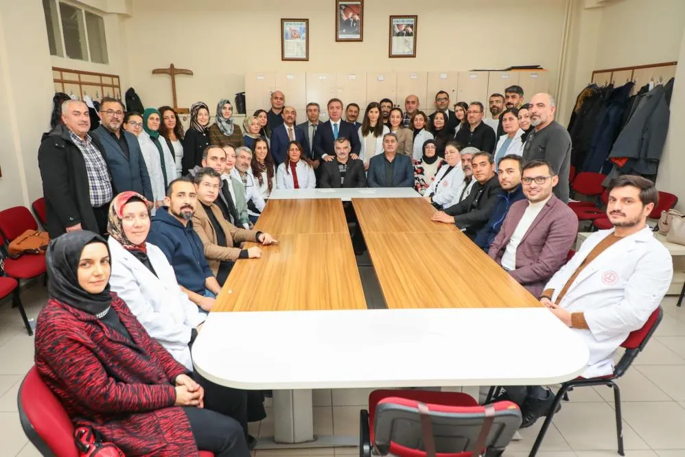 Vali Aydoğdu, öğretmenlerle buluştu