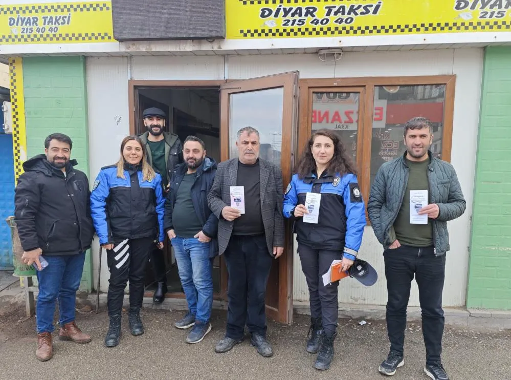 Ticari taksi sürücülerine güvenlik eğitimi verildi