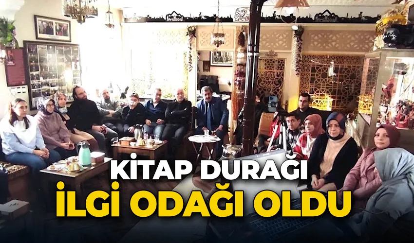 Kitap durağı, ilgi odağı oldu