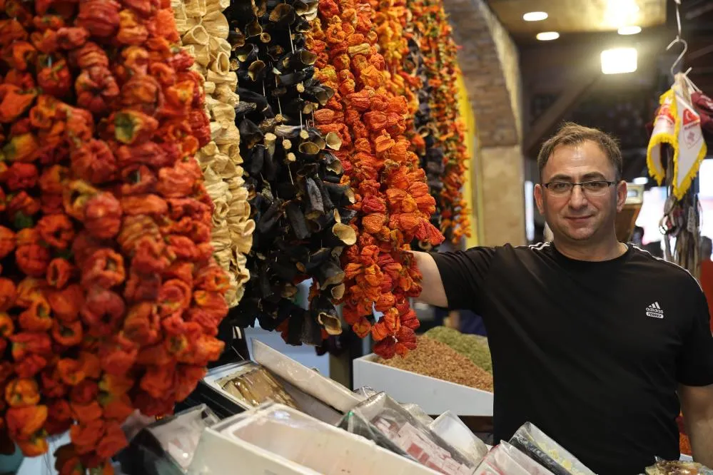 Kurutmalıklar tezgahlardaki yerini aldı