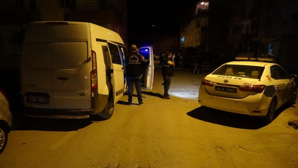 Bıçaklanan 23 yaşındaki genç hayatını kaybetti