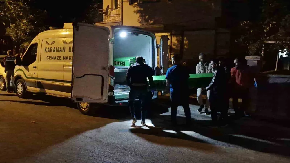 Birlikte alkol aldığı komşusunu öldürdü