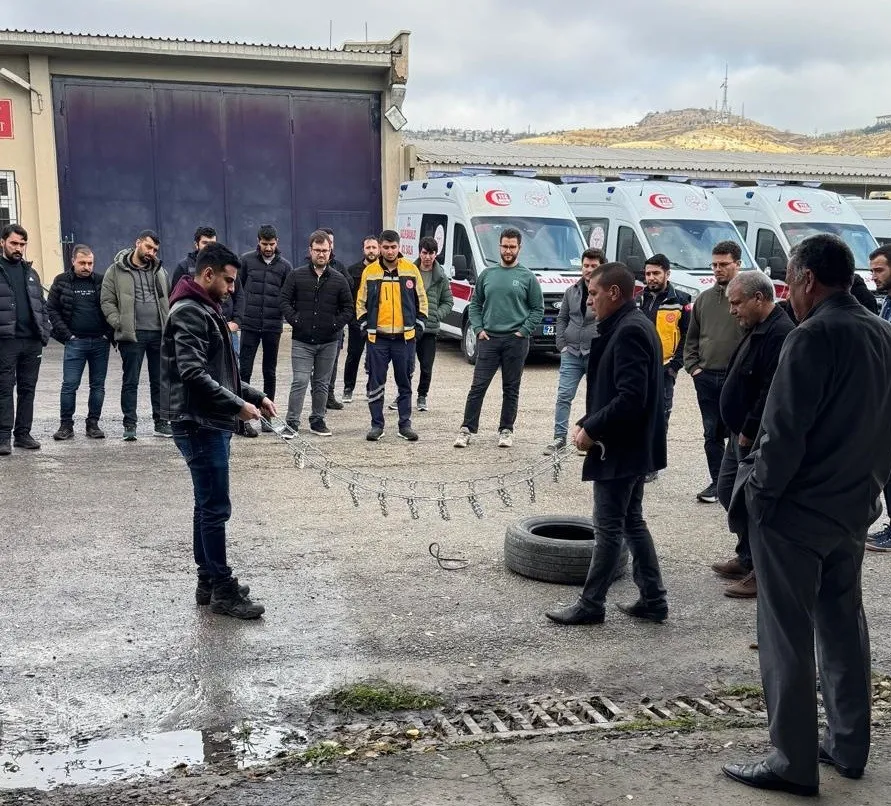 Elazığ’da ambulans şoförlerine eğitim