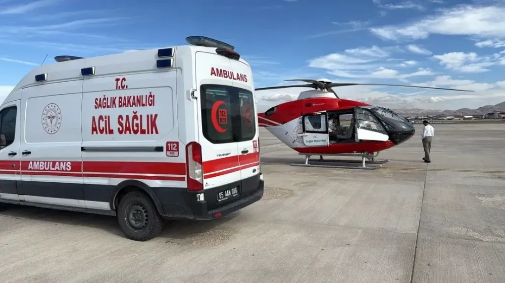 Trafik kazasında yaralanan şahıs ambulans helikopter ile Van