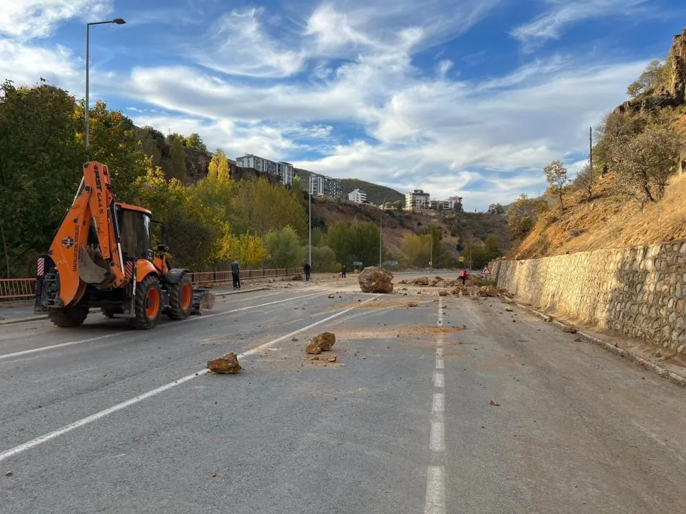 Ovacık yolunda güvenlik çalışmaları başladı