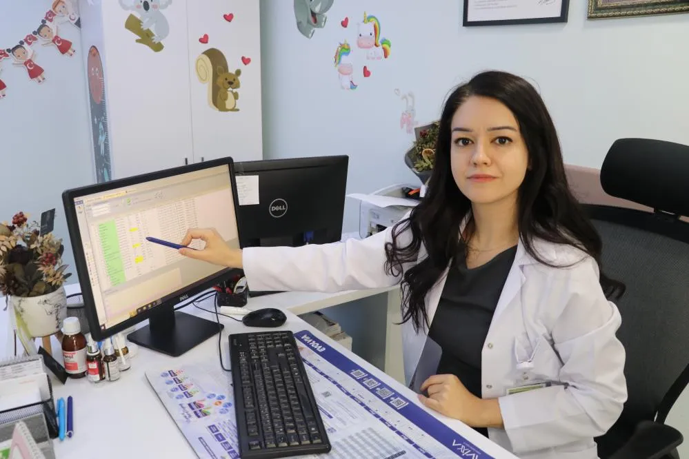 Enerji içecekleri ve fastfood tüketimi, çocuklarda karaciğer yağlanmasında artışa neden oluyor