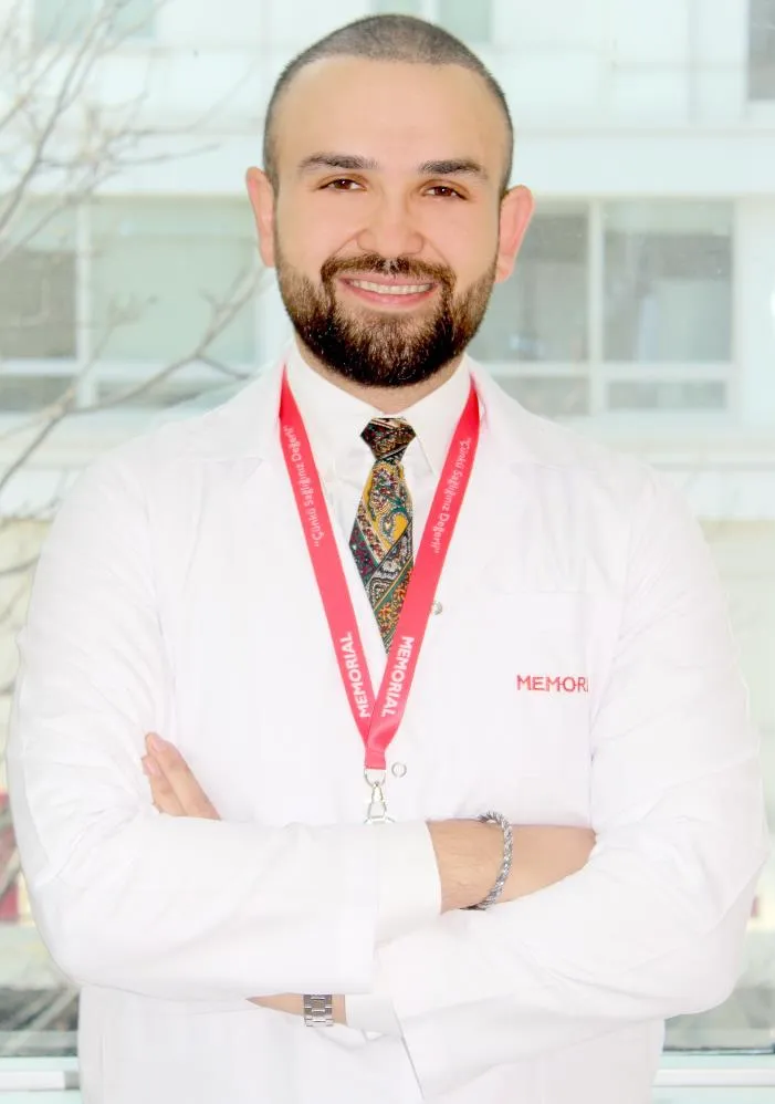 Altın iğneyle daha canlı bir cilde sahip olabilirsiniz