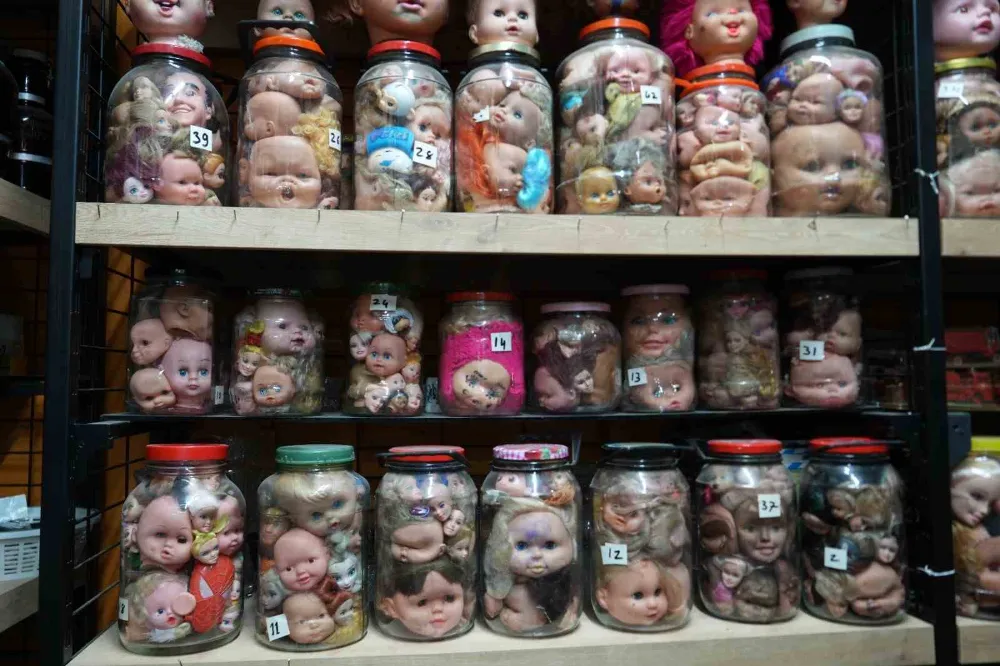 Görenleri ürküten sıra dışı koleksiyon