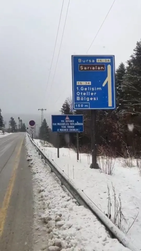 Uludağ’da kar yağışı etkisini sürdürüyor