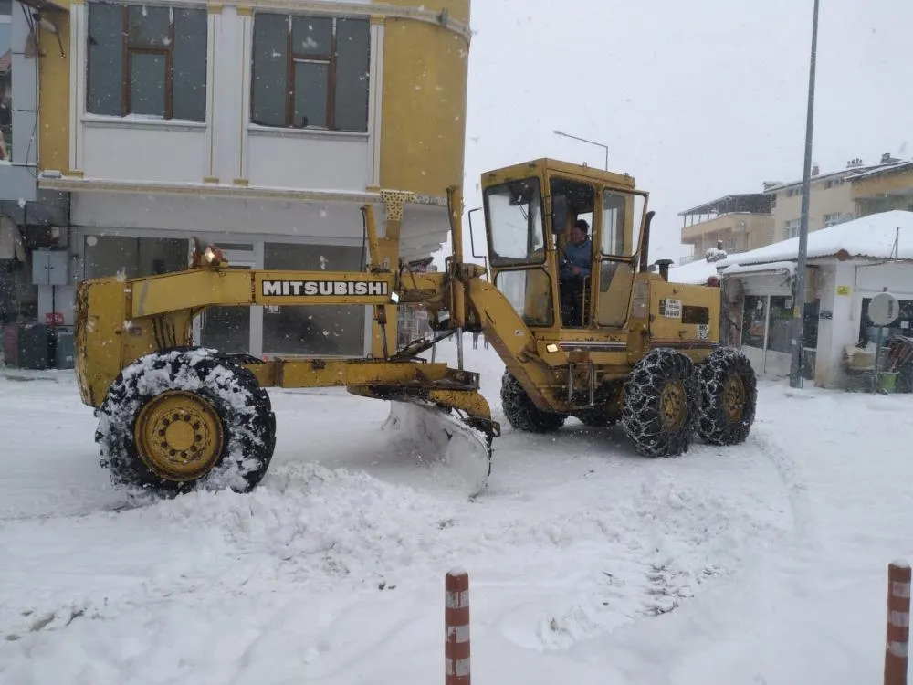 Tercan’da kar temizliği