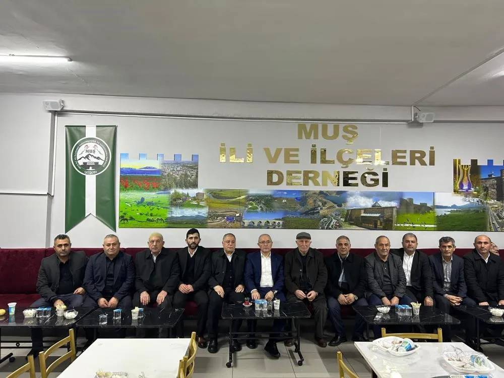 Ağrılı husumetli aileler barış ilan etti