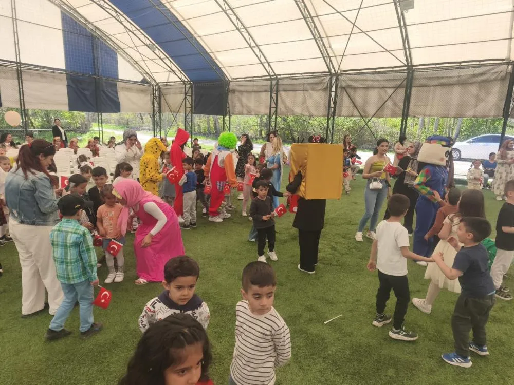 Çocuk şenliğinde 