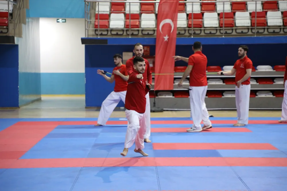 Milli karateciler, Ağrı