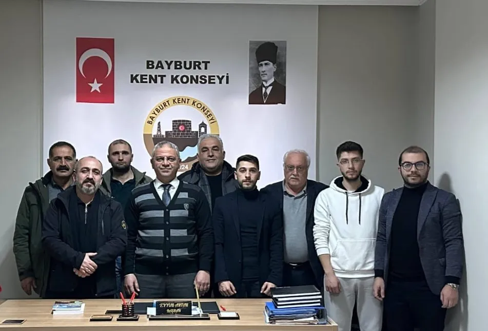 Kentte göze çarpan eksiklikleri gündeme getirdiler